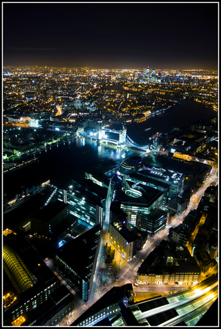 Illustration for article titled What it's like to (illegally) climb London's tallest building
